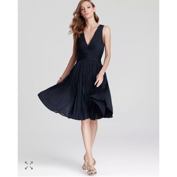 Halston Heritage Navy Pleated Cocktail Dress | V-Neck Sleeveless Fit & Flare | S - Picture 9 of 9